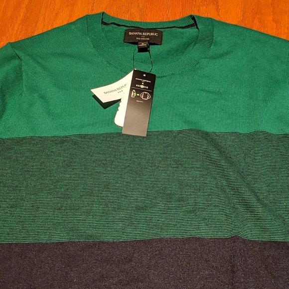 Banana Republic Men's Green Sweater NWT Size S - Picture 4 of 4